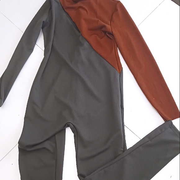 Fashion Nova Jumpsuit - Picture 5 of 5